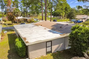 1690 Elkhart Cir, Tavares, FL 32778 - Photo 52