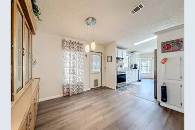 1690 Elkhart Circle, Tavares, FL 32778 - Photo 28