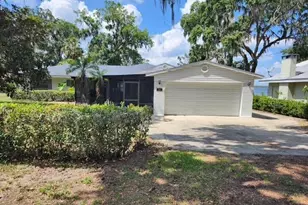 7378 NE 49th Ln, Wildwood, FL 34785 - Photo 1
