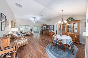 17830 SE 88th Cascade Ct, The Villages, FL 32162 - Photo 8