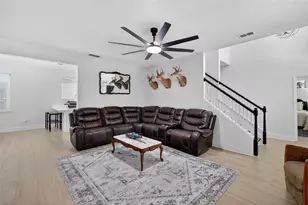 250 N Walker St, Oakland, FL 34760 - Photo 12