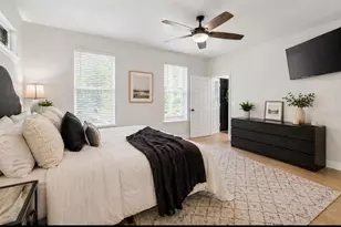 250 N Walker St, Oakland, FL 34760 - Photo 26