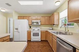 1609 Blossom Terrace, The Villages, FL 32162 - Photo 8