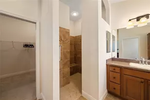 2033 Salmon Way, The Villages, FL 32162 - Photo 20