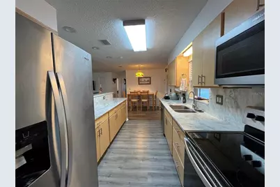 407 Poinsettia Avenue, Fruitland Park, FL 34731 - Photo 12