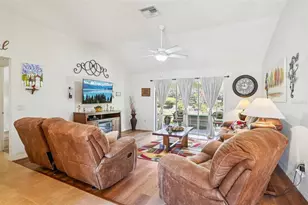 16596 SE 77th Northridge Ct, The Villages, FL 32162 - Photo 10