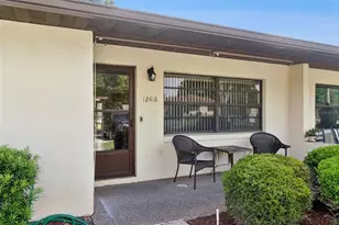 12418 Orangewood Cir, Tavares, FL 32778 - Photo 2