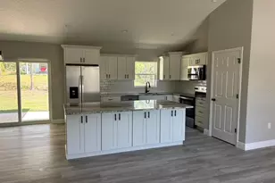 3055 W Viking Ln, Dunnellon, FL 34433 - Photo 10