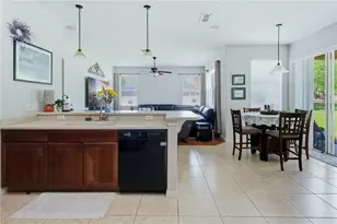 12929 Regiment Dr, Grand Island, FL 32735 - Photo 28