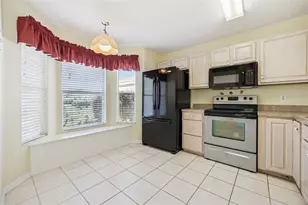 4967 Heron Run Cir, Leesburg, FL 34748 - Photo 6