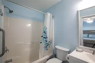 260 S Central Ave, Umatilla, FL 32784 - Photo 32