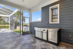 264 S Central Ave, Umatilla, FL 32784 - Photo 26
