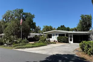 9 S Bobwhite Rd, Wildwood, FL 34785 - Photo 1