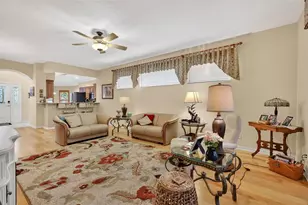 5401 Aurora Dr, Leesburg, FL 34748 - Photo 16