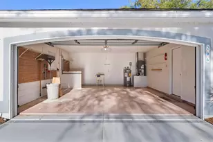 206 Desota Ct, The Villages, FL 32159 - Photo 28