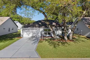 206 Desota Ct, The Villages, FL 32159 - Photo 36