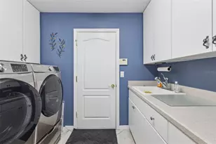 5607 Sir Churchill Dr, Leesburg, FL 34748 - Photo 24
