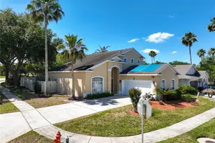 105 Bailey Cir, Davenport, FL 33897 - Photo 2