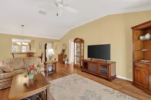 603 Evesborough Path, The Villages, FL 32163 - Photo 4