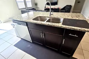 909 Cambridge Dr, Winter Haven, FL 33881 - Photo 8