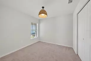 2024 Noble Dr, Davenport, FL 33837 - Photo 18
