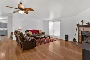 18770 SE 19th Pl, Silver Springs, FL 34488 - Photo 4