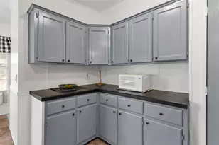 18770 SE 19th Pl, Silver Springs, FL 34488 - Photo 14