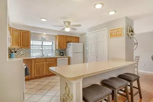 6213 34th Ave W, Bradenton, FL 34209 - Photo 10