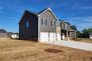 1652 Fuma Leaf Wy, McDonough, GA 30252 - Photo 2