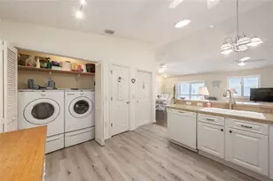 1814 Hallandale Ln, The Villages, FL 32162 - Photo 22