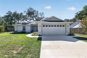335 Vincent Dr, Mount Dora, FL 32757 - Photo 4