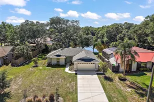 335 Vincent Dr, Mount Dora, FL 32757 - Photo 2