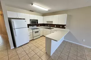 2618 Icabod Ct, Leesburg, FL 34748 - Photo 4