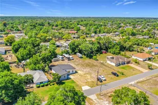 11426 Lakeview Dr, Leesburg, FL 34788 - Photo 4