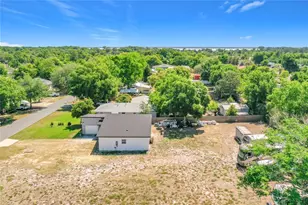 11426 Lakeview Dr, Leesburg, FL 34788 - Photo 38