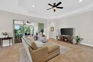 10075 Lake Miona Way, Oxford, FL 34484 - Photo 8