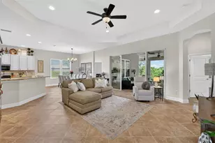 10075 Lake Miona Way, Oxford, FL 34484 - Photo 6