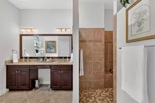 10075 Lake Miona Way, Oxford, FL 34484 - Photo 16