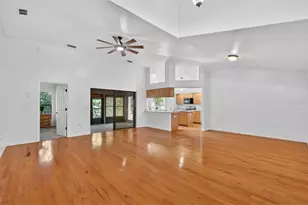 4943 Treasure Cay Rd, Tavares, FL 32778 - Photo 8