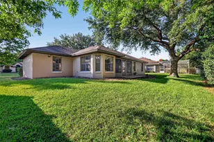 4943 Treasure Cay Rd, Tavares, FL 32778 - Photo 38