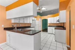 21905 King Alfred St, Leesburg, FL 34748 - Photo 14