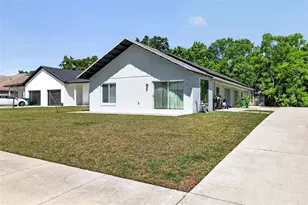 196 Parrotte Ct, Mount Dora, FL 32757 - Photo 20
