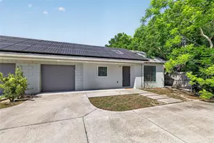 196 Parrotte Ct, Mount Dora, FL 32757 - Photo 2