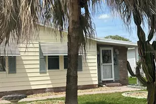 907 Orchid St, The Villages, FL 32159 - Photo 2
