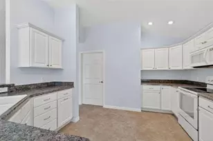 3406 Countryside Path, The Villages, FL 32163 - Photo 6