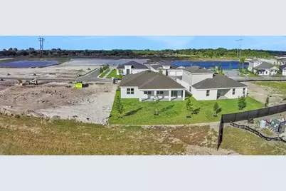 10693 NW Suncrest Loop, Port Saint Lucie, FL 34987 - Photo 8
