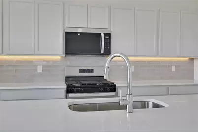 10693 NW Suncrest Loop, Port Saint Lucie, FL 34987 - Photo 24