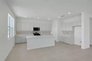 10693 NW Suncrest Loop, Port Saint Lucie, FL 34987 - Photo 26