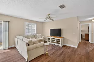277 Starr Ln, The Villages, FL 32162 - Photo 12