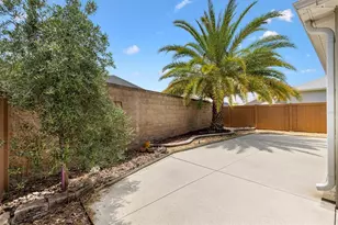 2464 Nellie Rd, The Villages, FL 32163 - Photo 30